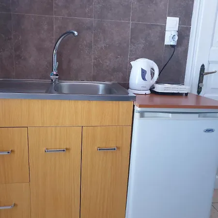 アパートホテル ステラ ノミコウ