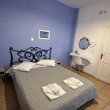 Stella Nomikou 3* Firosztefáni