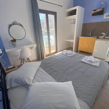Stella Nomikou Apartmanhotel 3*