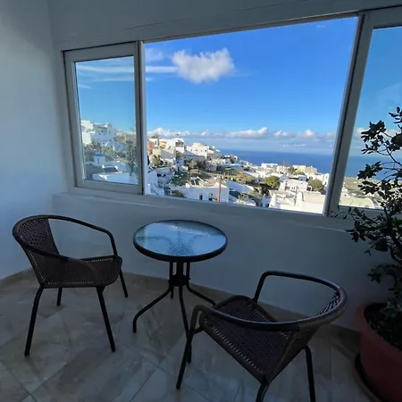 Stella Nomikou 3* Firosztefáni