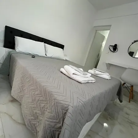 Aparthotel Stella Nomikou Firostefani
