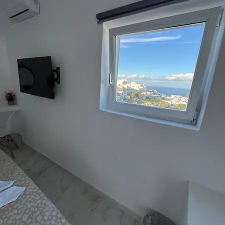 Aparthotel Stella Nomikou Firostefani