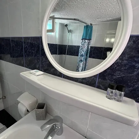 Stella Nomikou Aparthotel 3*