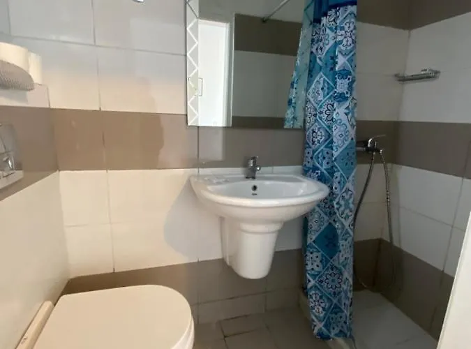 Stella Nomikou 3* Firostefani