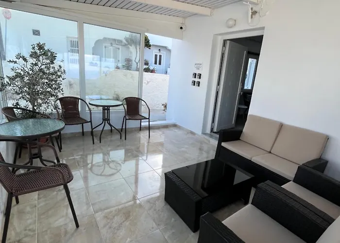 Stella Nomikou Apart-hotel