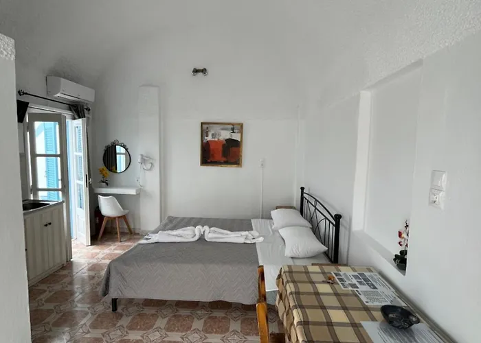 Stella Nomikou Apart-hotel Firostefani