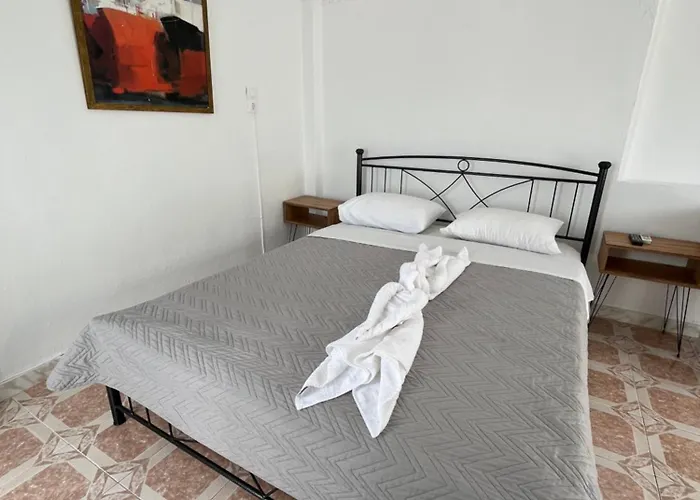 Stella Nomikou 4* Firostefani