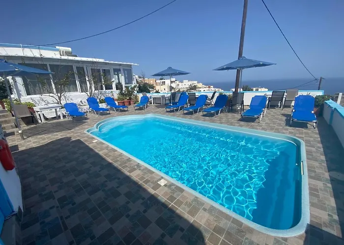 στέλλα νομικού