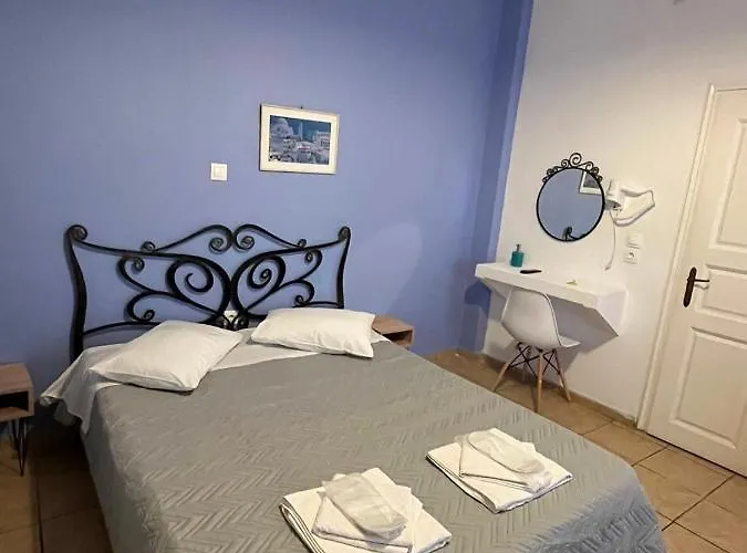 Stella Nomikou 3* Firostefani