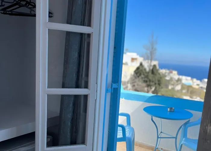 στέλλα νομικού