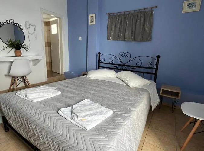 στέλλα νομικού