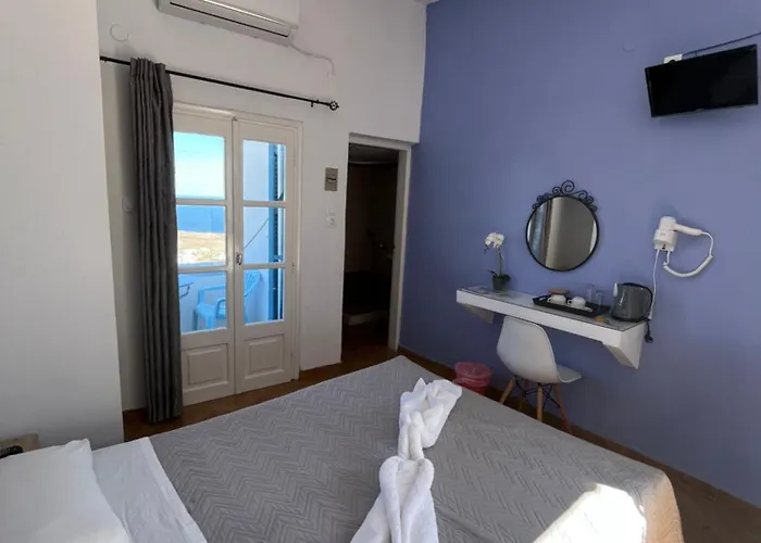 στέλλα νομικού