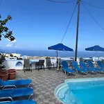 شقة فندقية ستيلا نوميكو فِروستيفاني